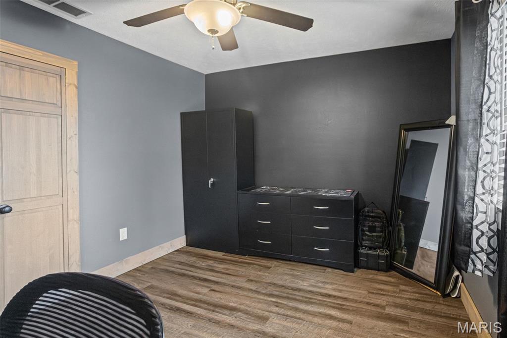 203 Walnut Street Modesto, IL 62667 - Photo 37 of 38