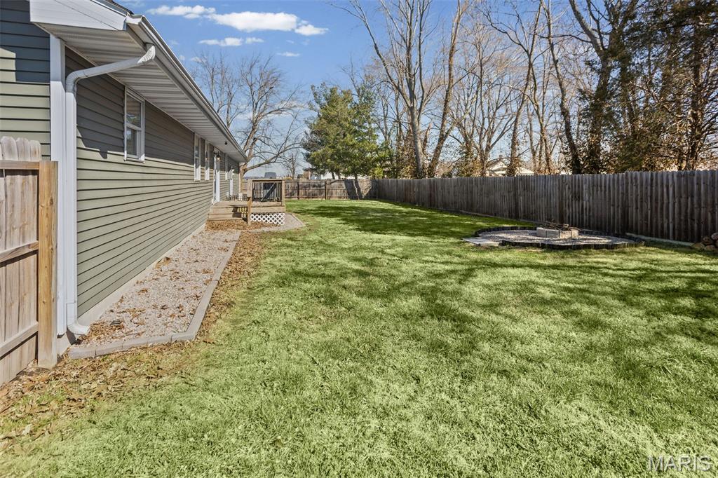 203 Walnut Street Modesto, IL 62667 - Photo 7 of 38