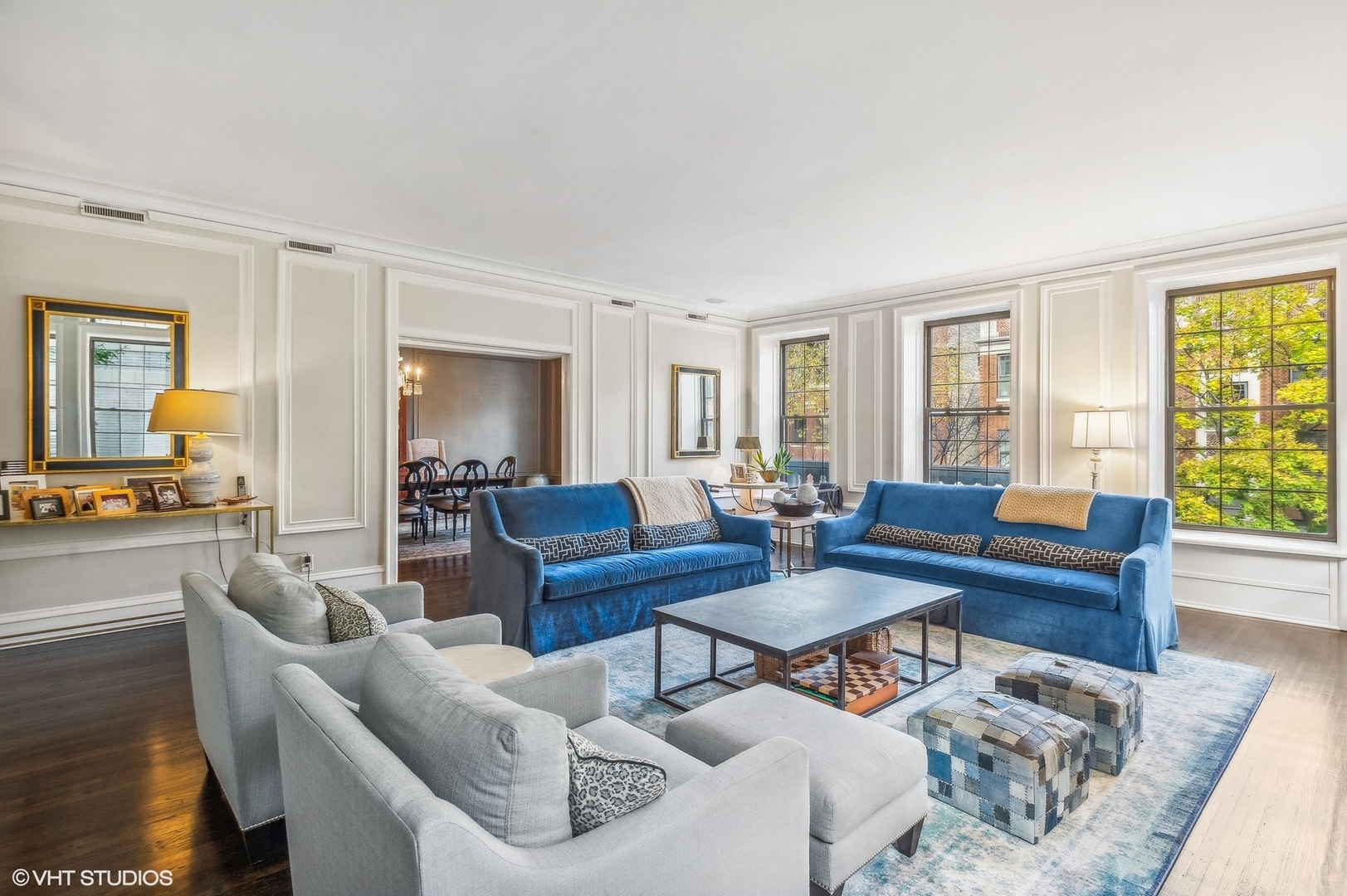 443 West Aldine Avenue, Unit 3 Chicago, IL 60657 - Photo 4 of 19 a living room with furniture and a large window