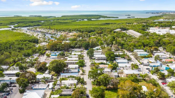 $305,000 | 19 Judy Place, Key Largo, FL 33037