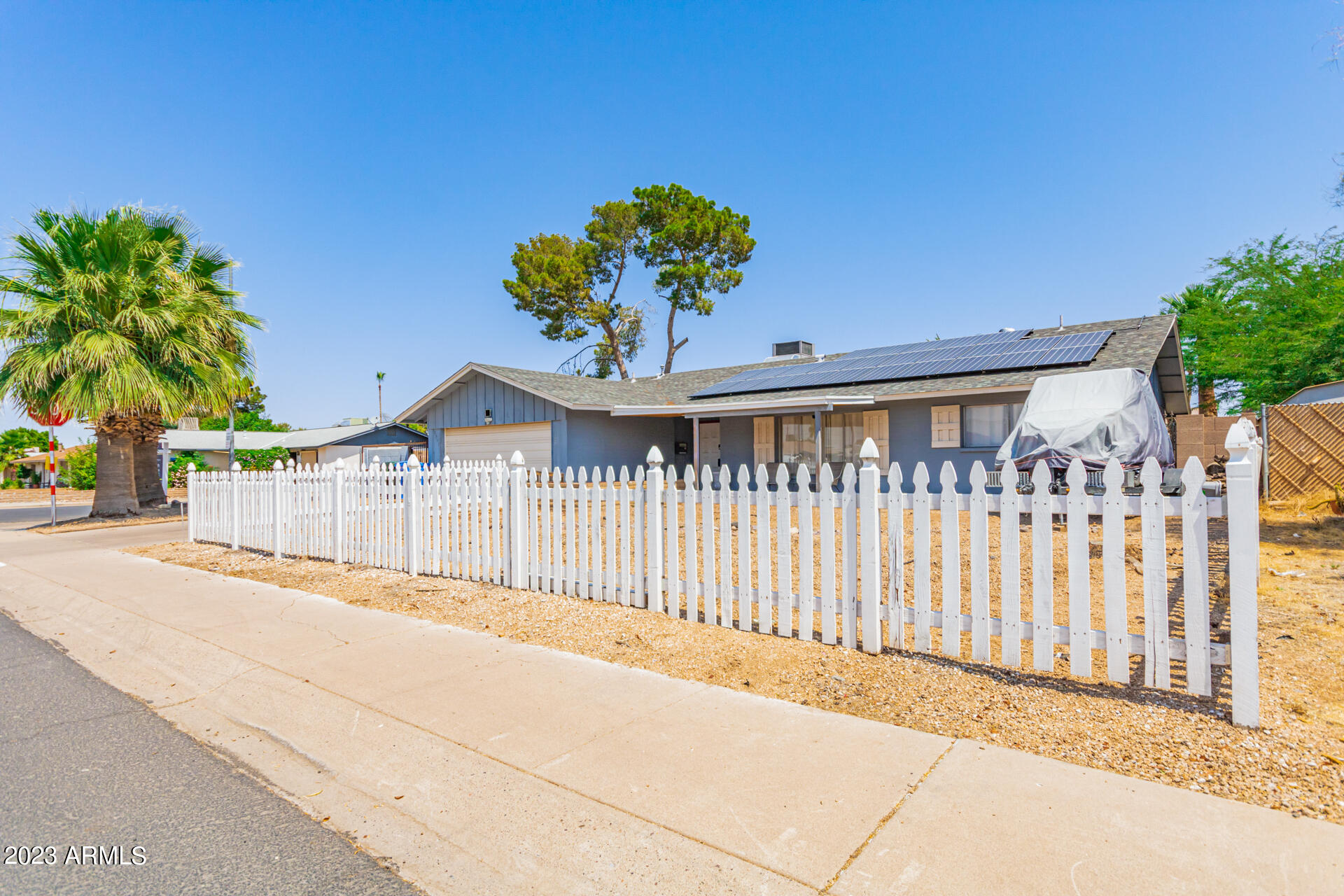 3640 West Calavar Road Phoenix, AZ 85053 - Photo 3 of 45 0003-03 - Calavar