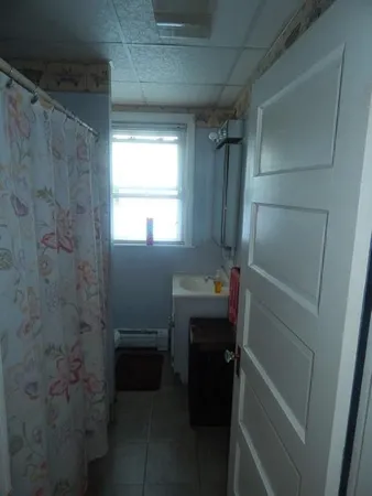 $1,750 | 93 Highland Street, Unit 1, New Bedford, MA 02740