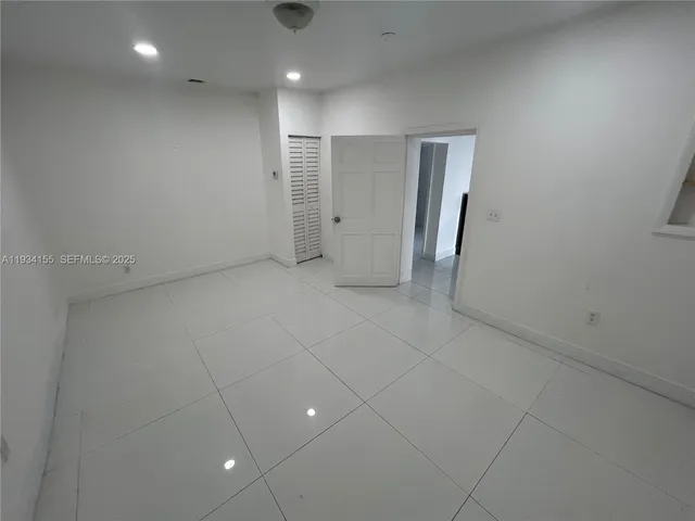 $2,250 | 551 Northwest 41st Street, Unit 3, Miami, FL 33127