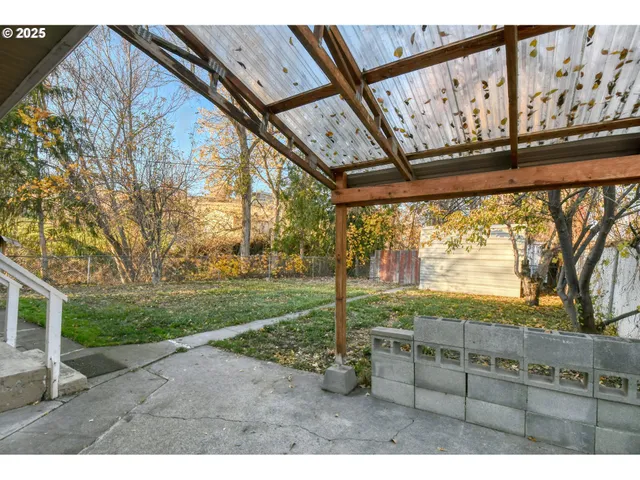 $249,000 | 261 Southwest 2nd Street, Pilot Rock, OR 97868