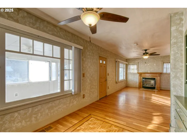 $249,000 | 261 Southwest 2nd Street, Pilot Rock, OR 97868