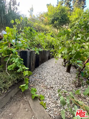 $2,996,000 | 3105 Ledgewood Drive, Los Angeles, CA 90068