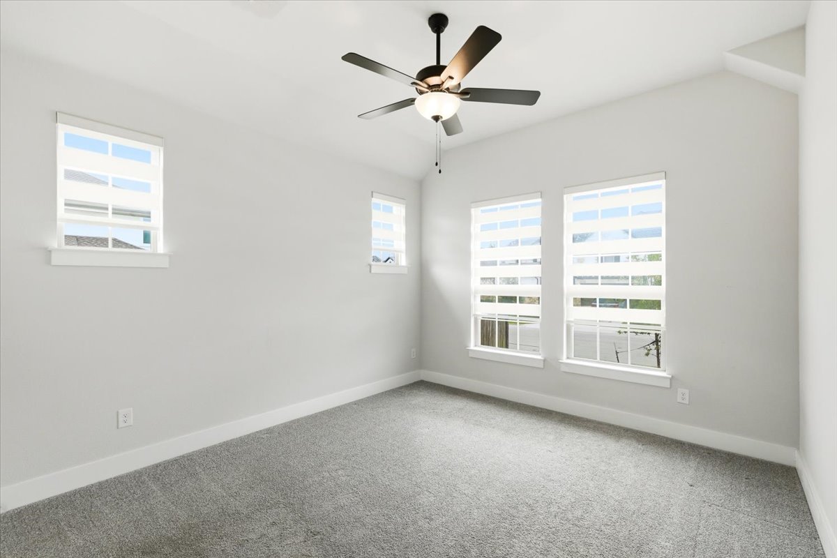 117 Peacevine Lane Georgetown, TX 78628 - Photo 17 of 31