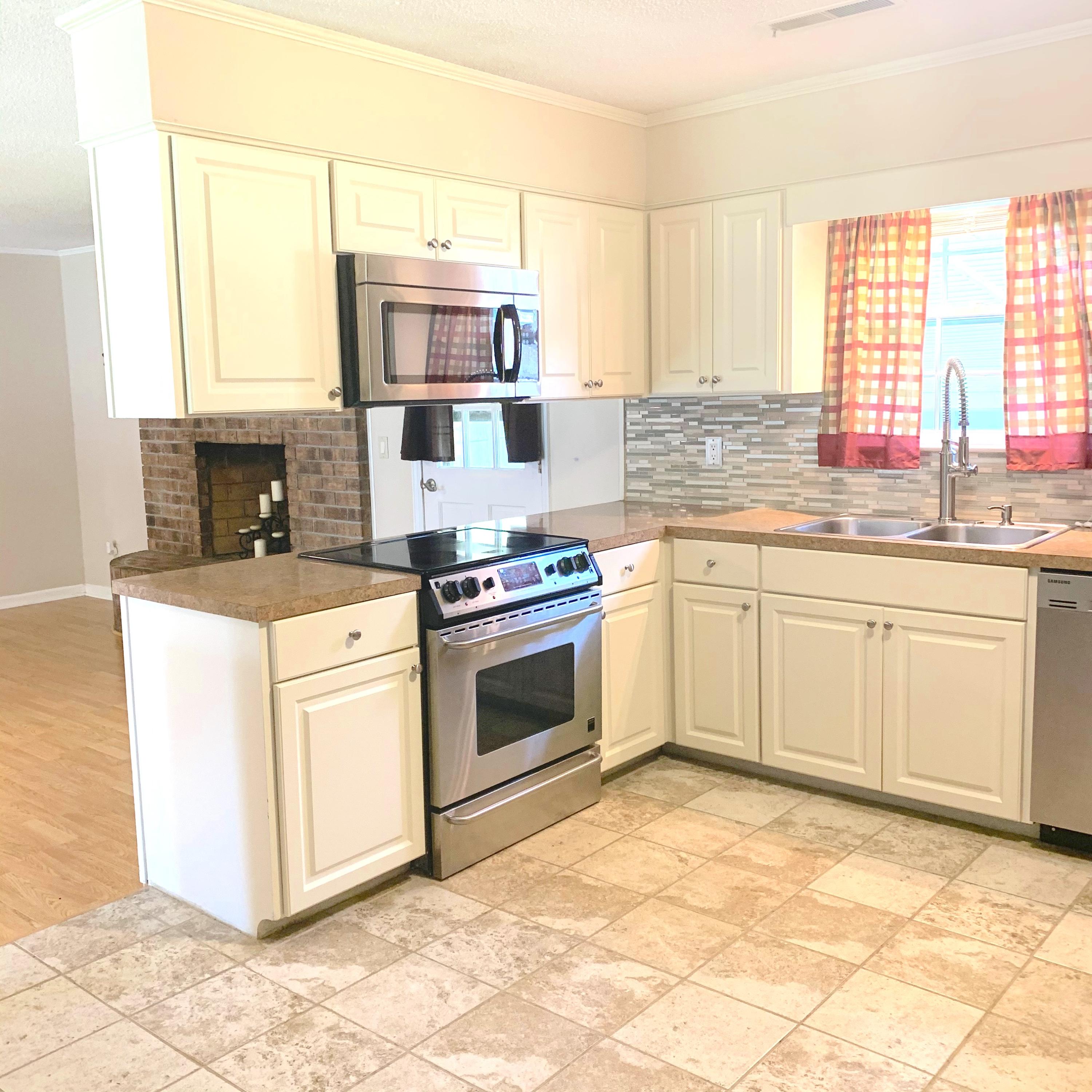 118 Tall Pines Road Ladson, SC 29456 - Photo 8 of 24 IMG_1884