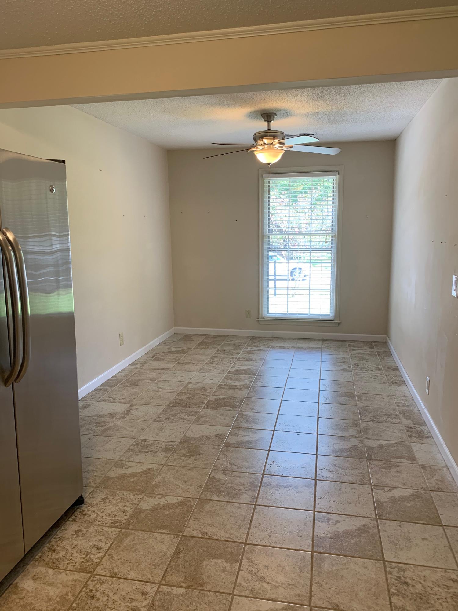 118 Tall Pines Road Ladson, SC 29456 - Photo 9 of 24 IMG_1906