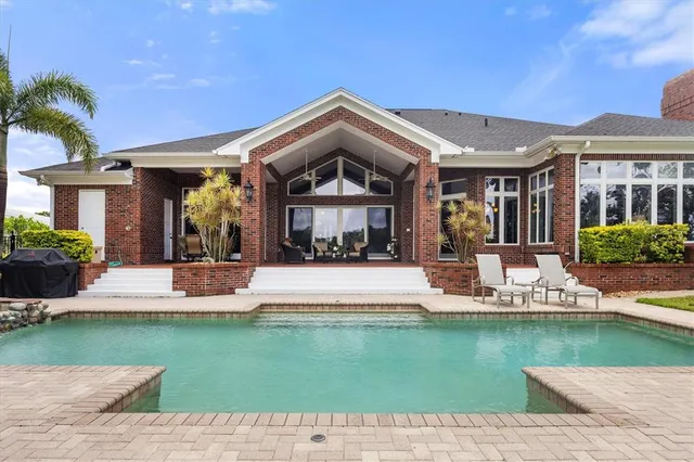 $2,850,000 | 6012 Shore Acres Drive, Bradenton, FL 34209