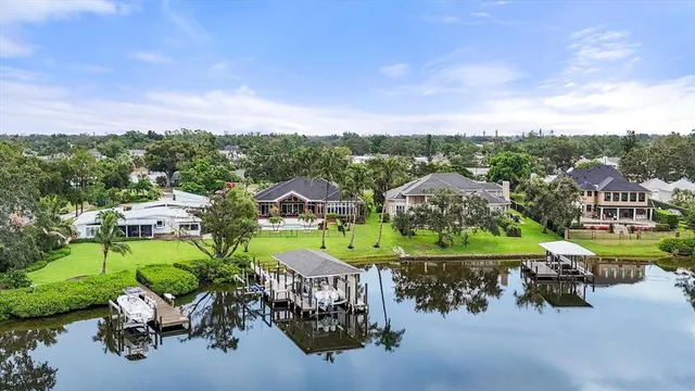 $2,850,000 | 6012 Shore Acres Drive, Bradenton, FL 34209