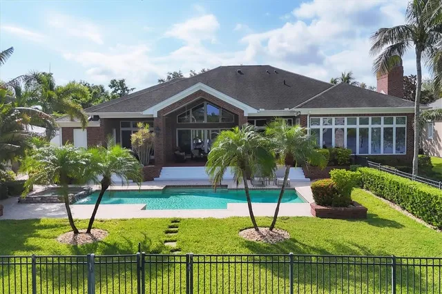 $2,850,000 | 6012 Shore Acres Drive, Bradenton, FL 34209