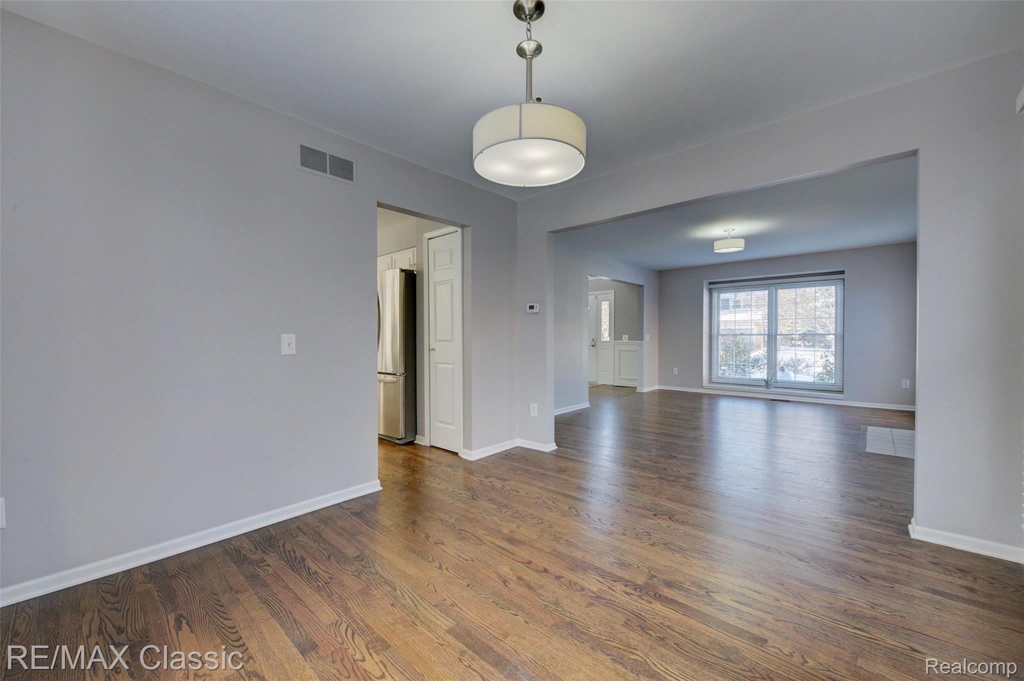 1014 Pointe Pl Boulevard Rochester, MI 48307 - Photo 21 of 80 930A3156_7_8.jpg
