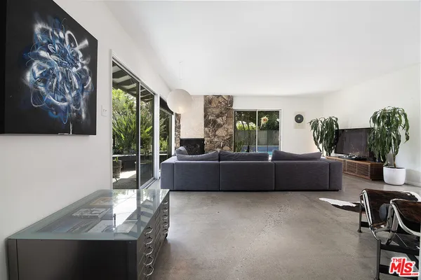 $1,698,000 | 17600 Lemarsh Street, Northridge, CA 91325