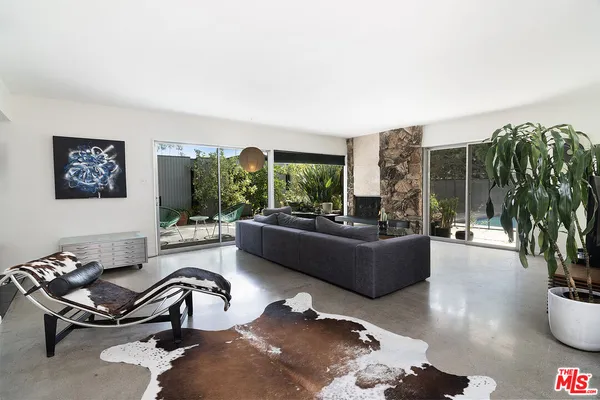 $1,698,000 | 17600 Lemarsh Street, Northridge, CA 91325