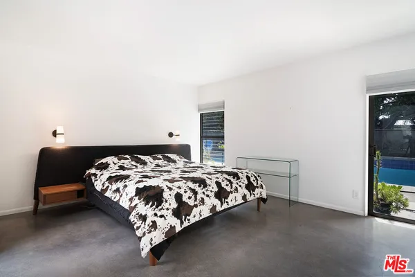 $1,698,000 | 17600 Lemarsh Street, Northridge, CA 91325