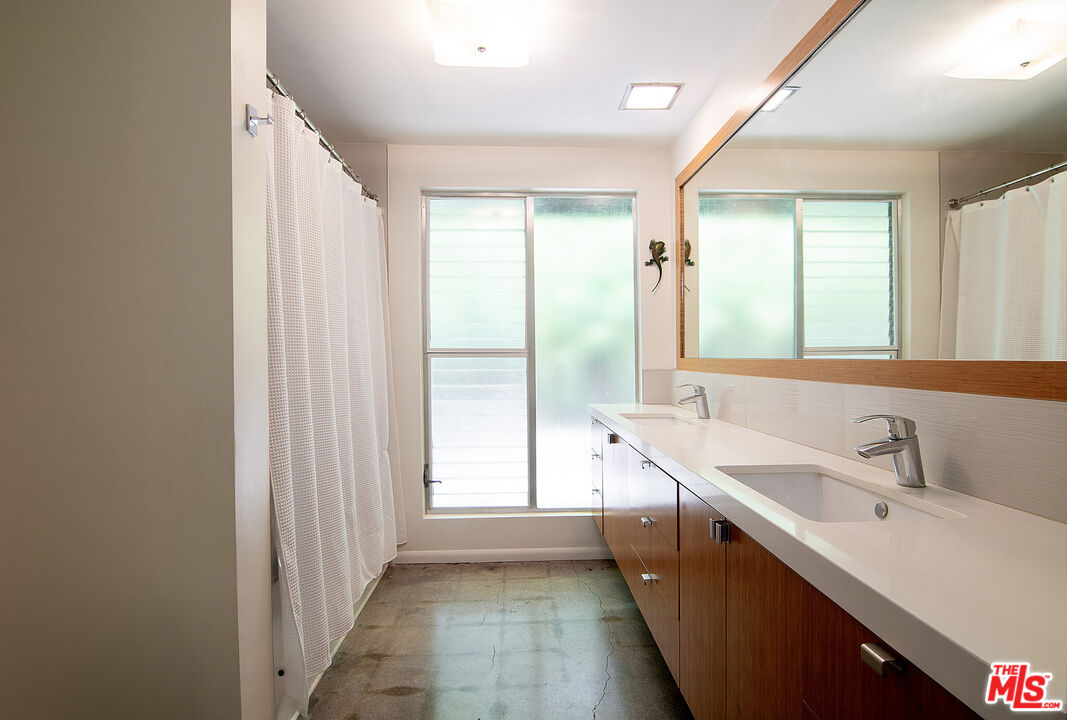 17600 Lemarsh Street Northridge, CA 91325 - Photo 41 of 62