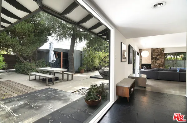 $1,698,000 | 17600 Lemarsh Street, Northridge, CA 91325