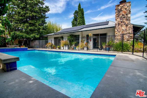 $1,698,000 | 17600 Lemarsh Street, Northridge, CA 91325