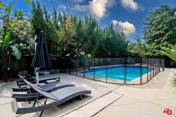 $1,698,000 | 17600 Lemarsh Street, Northridge, CA 91325