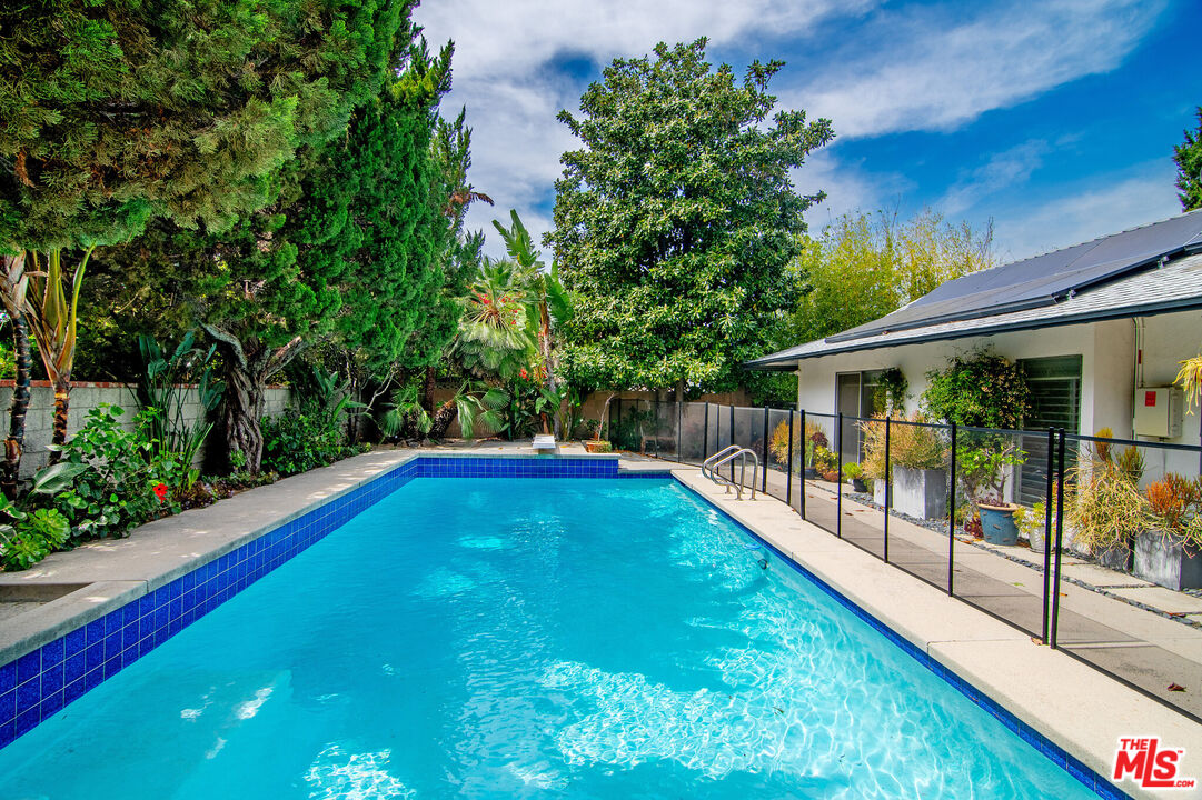 17600 Lemarsh Street Northridge, CA 91325 - Photo 57 of 62