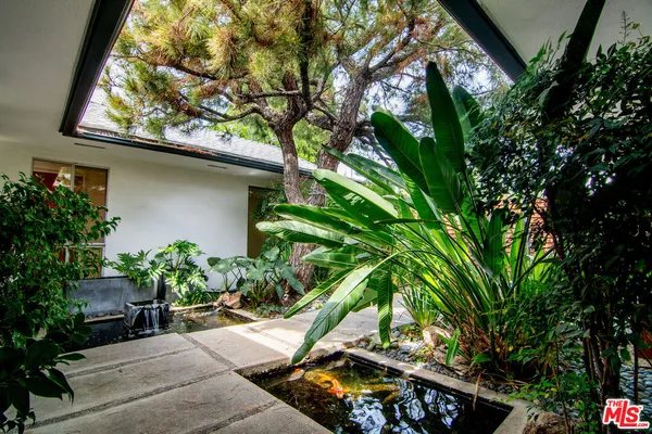 $1,698,000 | 17600 Lemarsh Street, Northridge, CA 91325