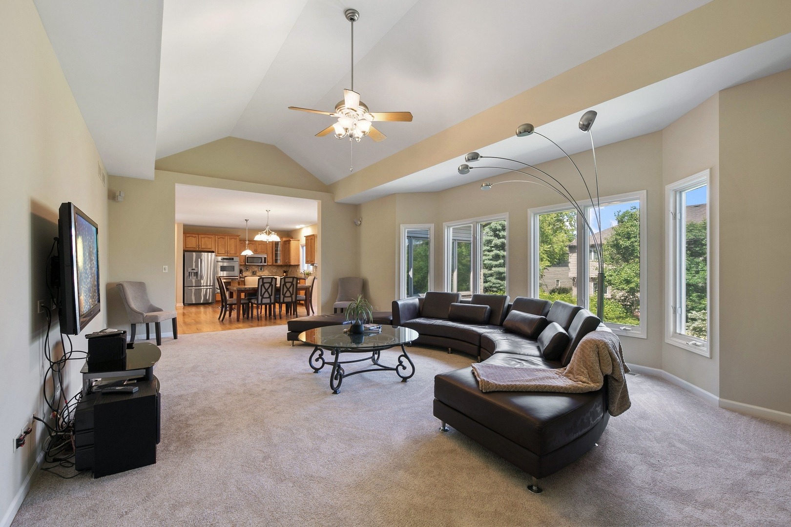 3939 Bluejay Lane Naperville, IL 60564 - Photo 11 of 38