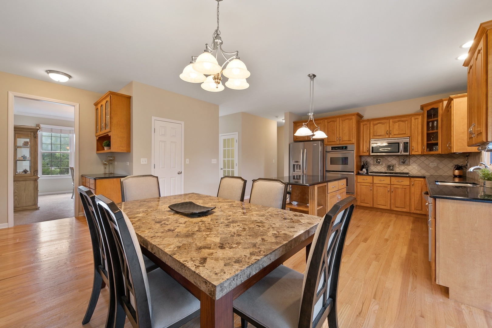 3939 Bluejay Lane Naperville, IL 60564 - Photo 16 of 38