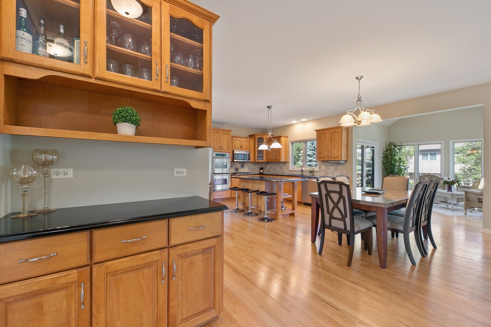 3939 Bluejay Lane Naperville, IL 60564 - Photo 17 of 38