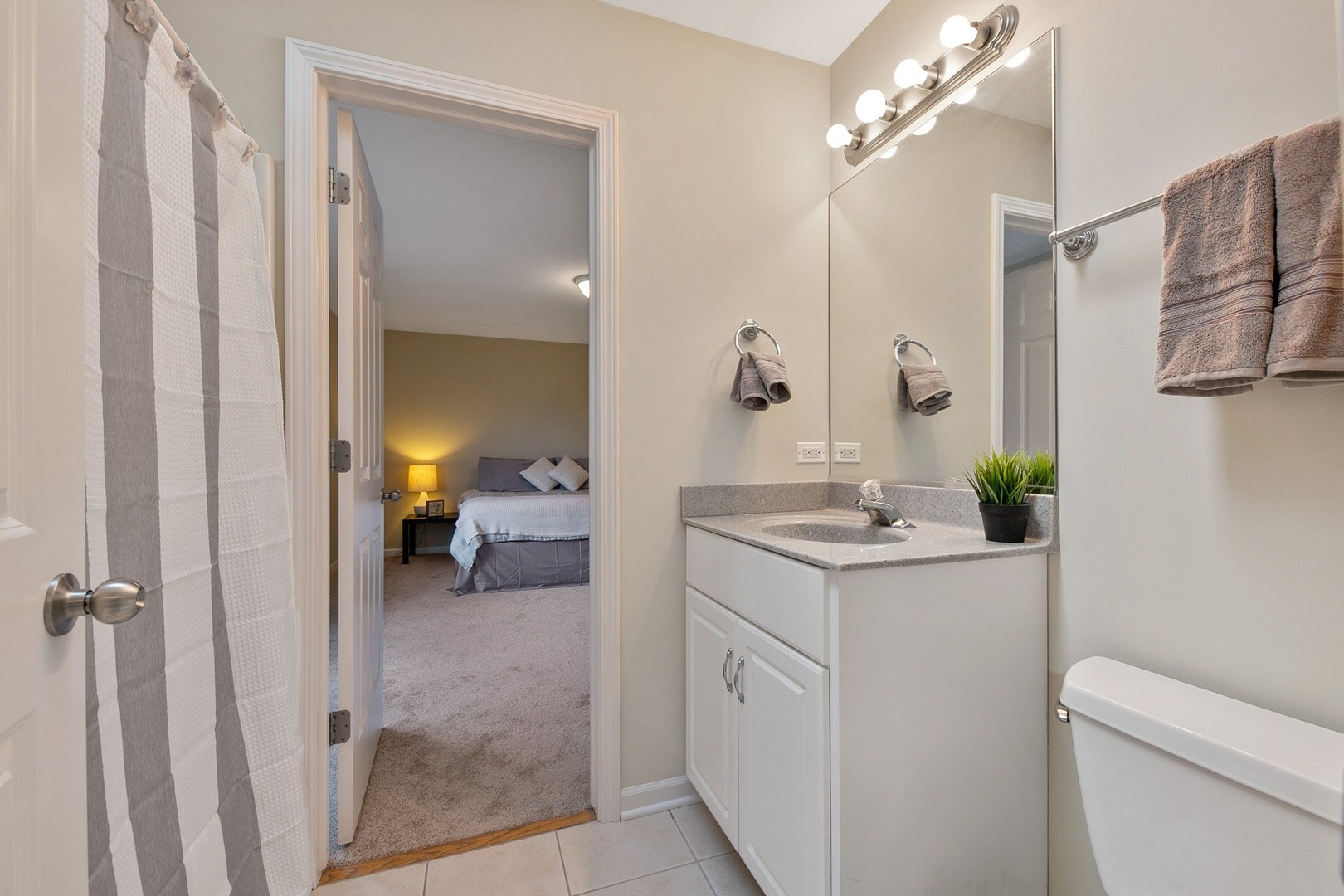 3939 Bluejay Lane Naperville, IL 60564 - Photo 24 of 38