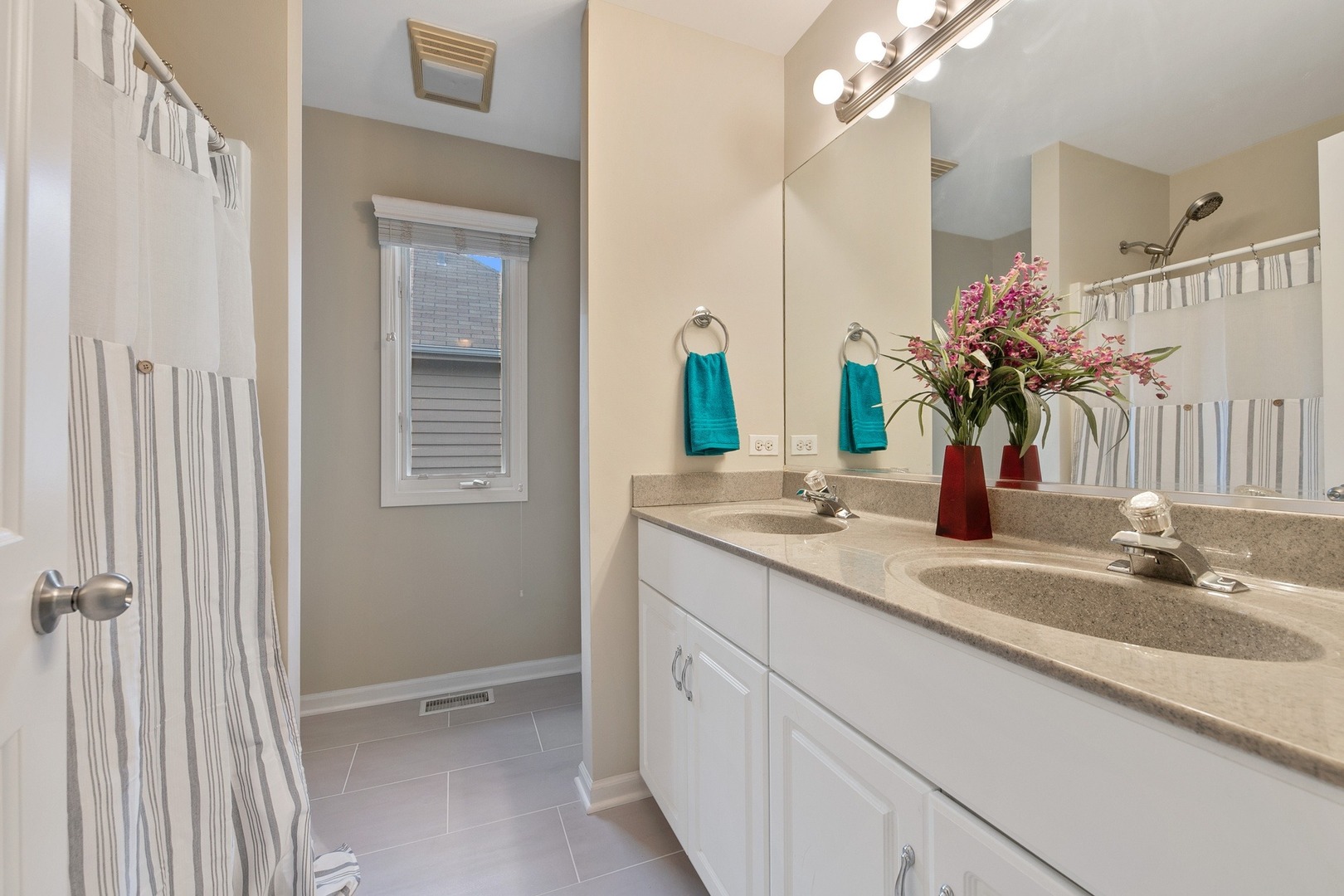 3939 Bluejay Lane Naperville, IL 60564 - Photo 27 of 38