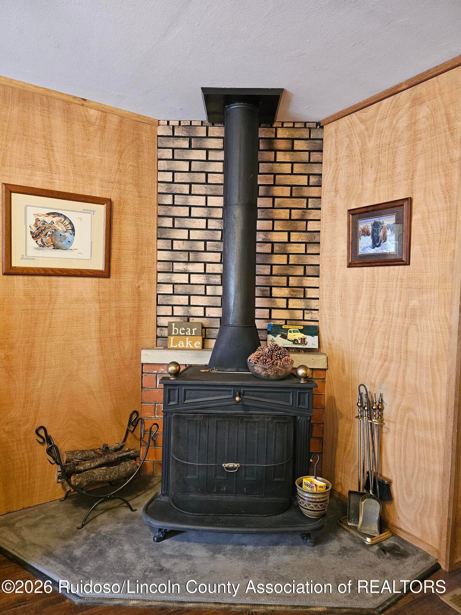 228 Fir Drive Ruidoso, NM 88345 - Photo 10 of 29 Gallery Image 10