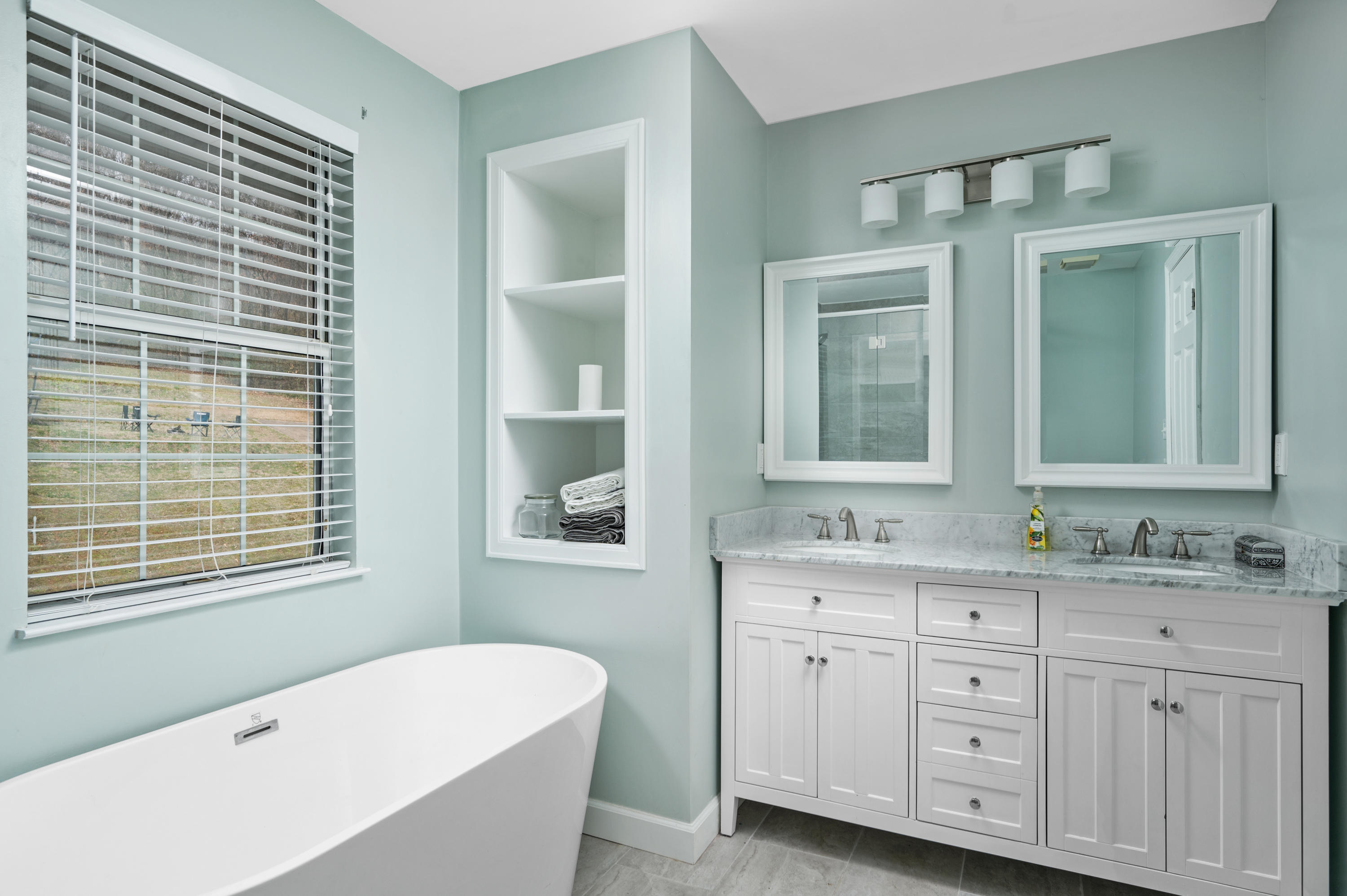 1017 Lullwater Road Chattanooga, TN 37405 - Photo 10 of 33 1017_Lullwater_Rd_0030