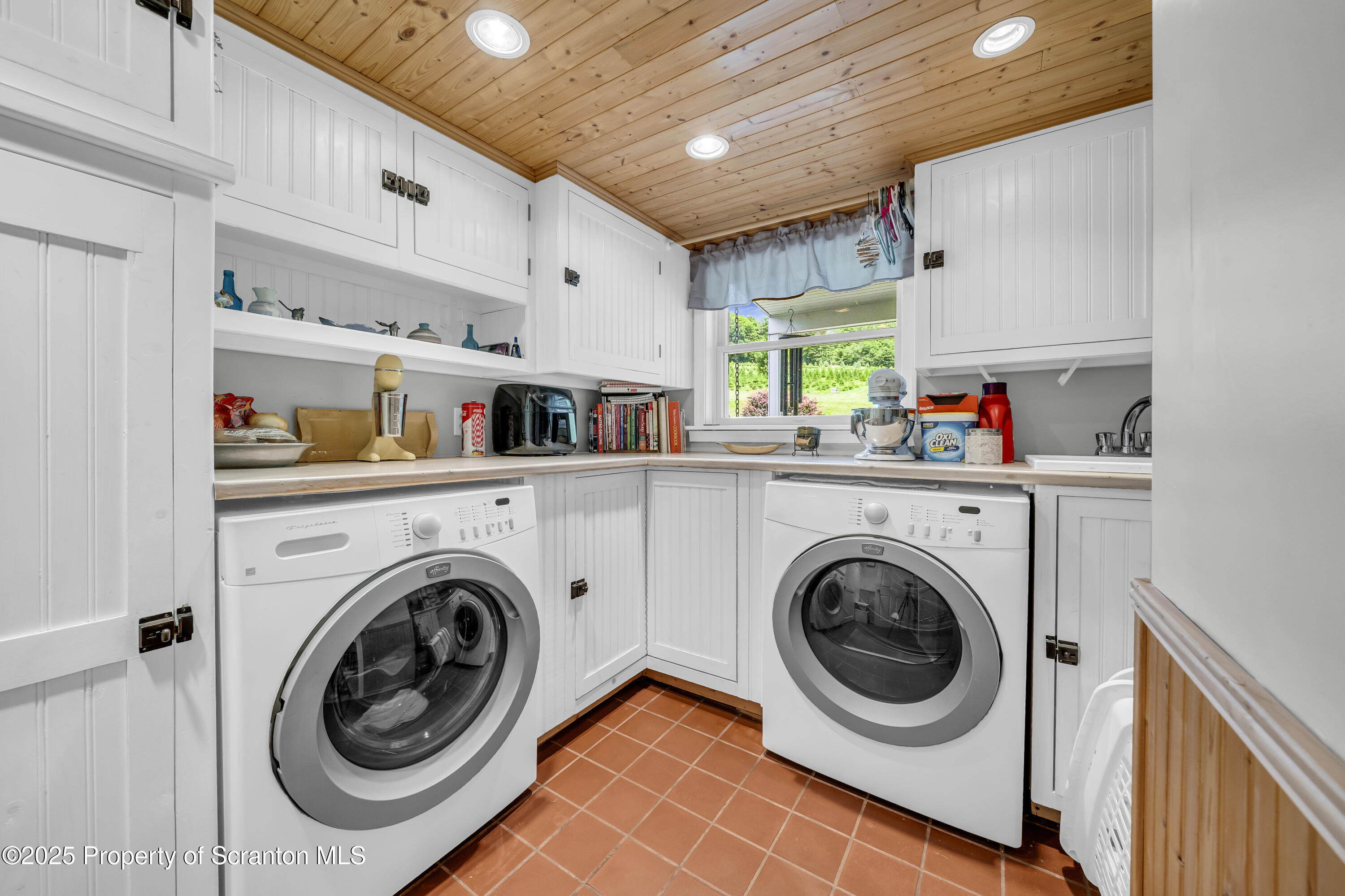 1715 Booth Road Hallstead, PA 18822 - Photo 15 of 39 a utility room with dryer and washer