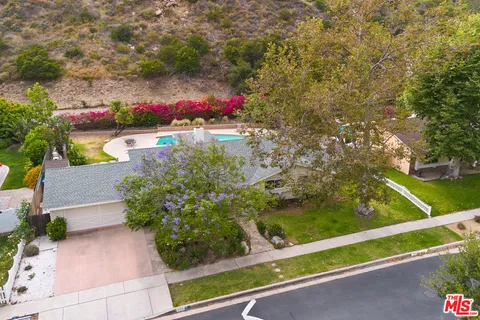 $2,988,000 | 6005 Paseo Cyn Drive, Malibu, CA 90265