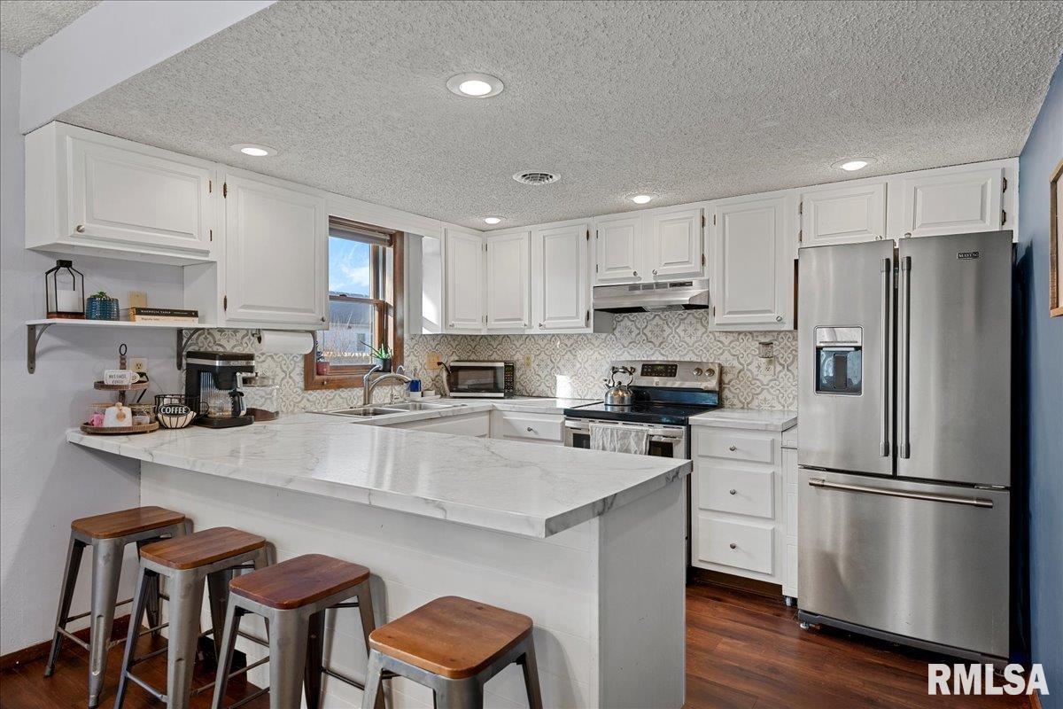 1219 7th Street Pawnee, IL 62558 - Photo 15 of 38