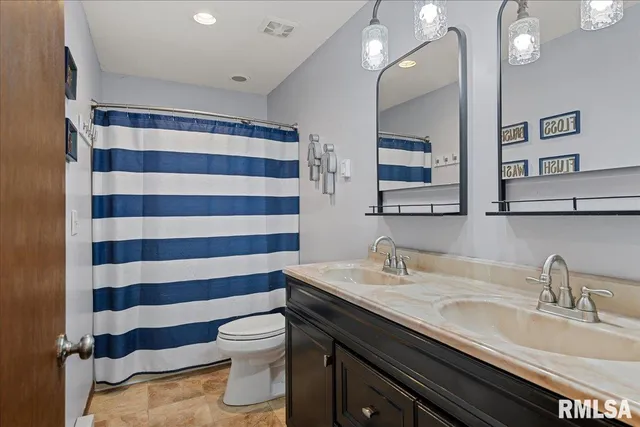 $199,900 | 1219 7th Street, Pawnee, IL 62558