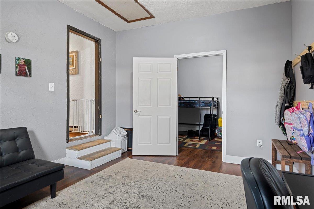 1219 7th Street Pawnee, IL 62558 - Photo 30 of 38