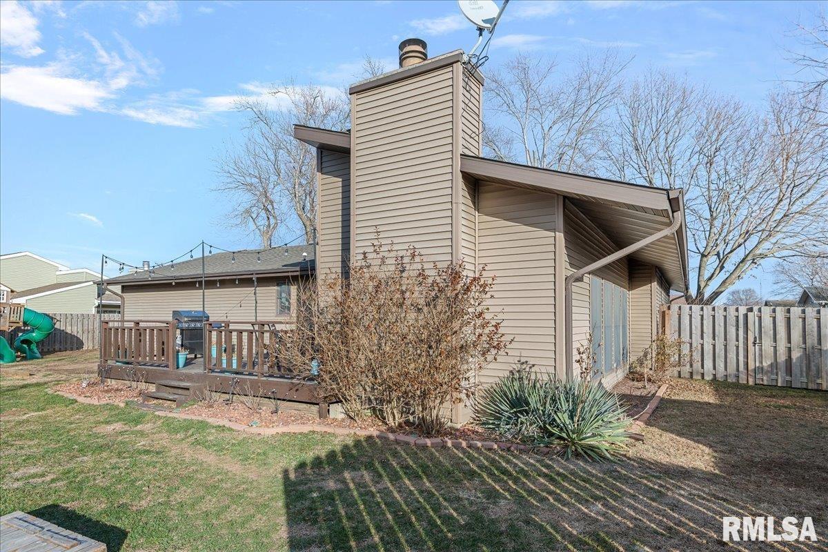 1219 7th Street Pawnee, IL 62558 - Photo 35 of 38