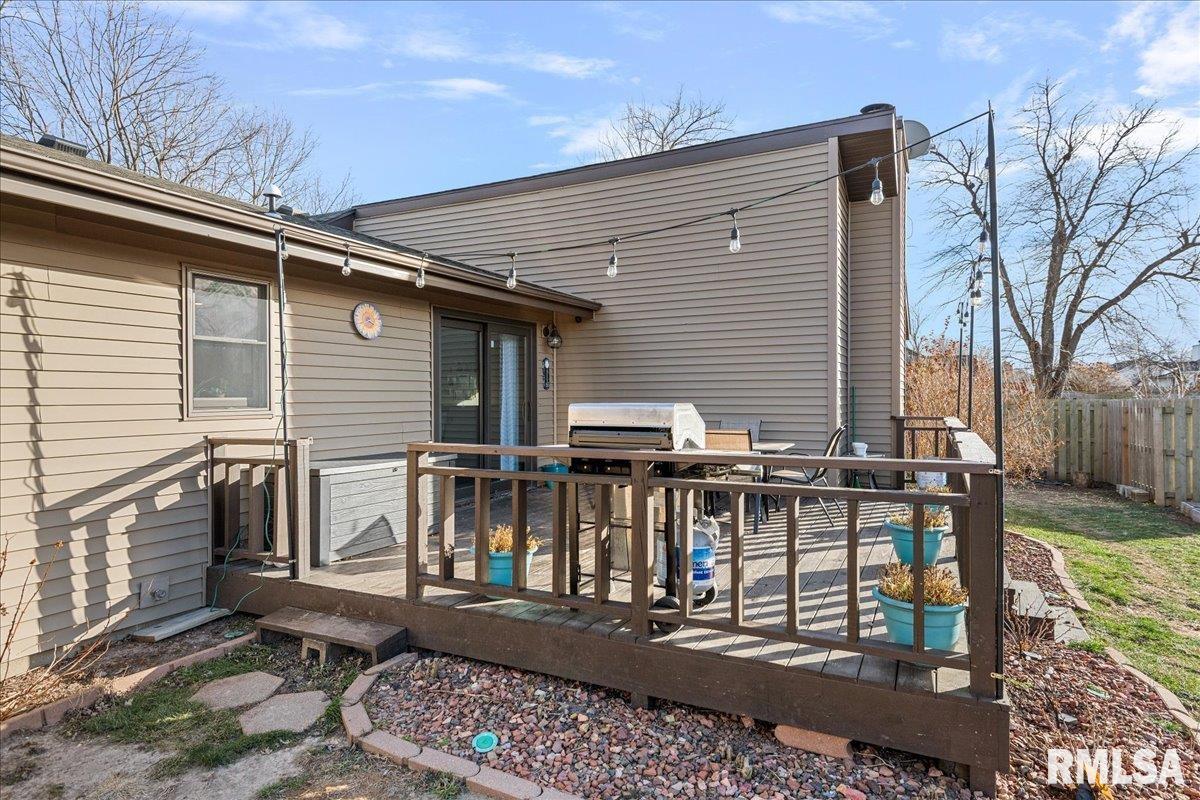 1219 7th Street Pawnee, IL 62558 - Photo 37 of 38