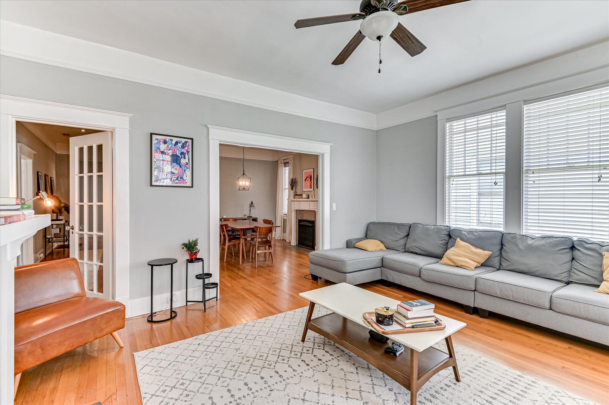 231 Greene Street Augusta, GA 30901 - Photo 6 of 31 Living Room