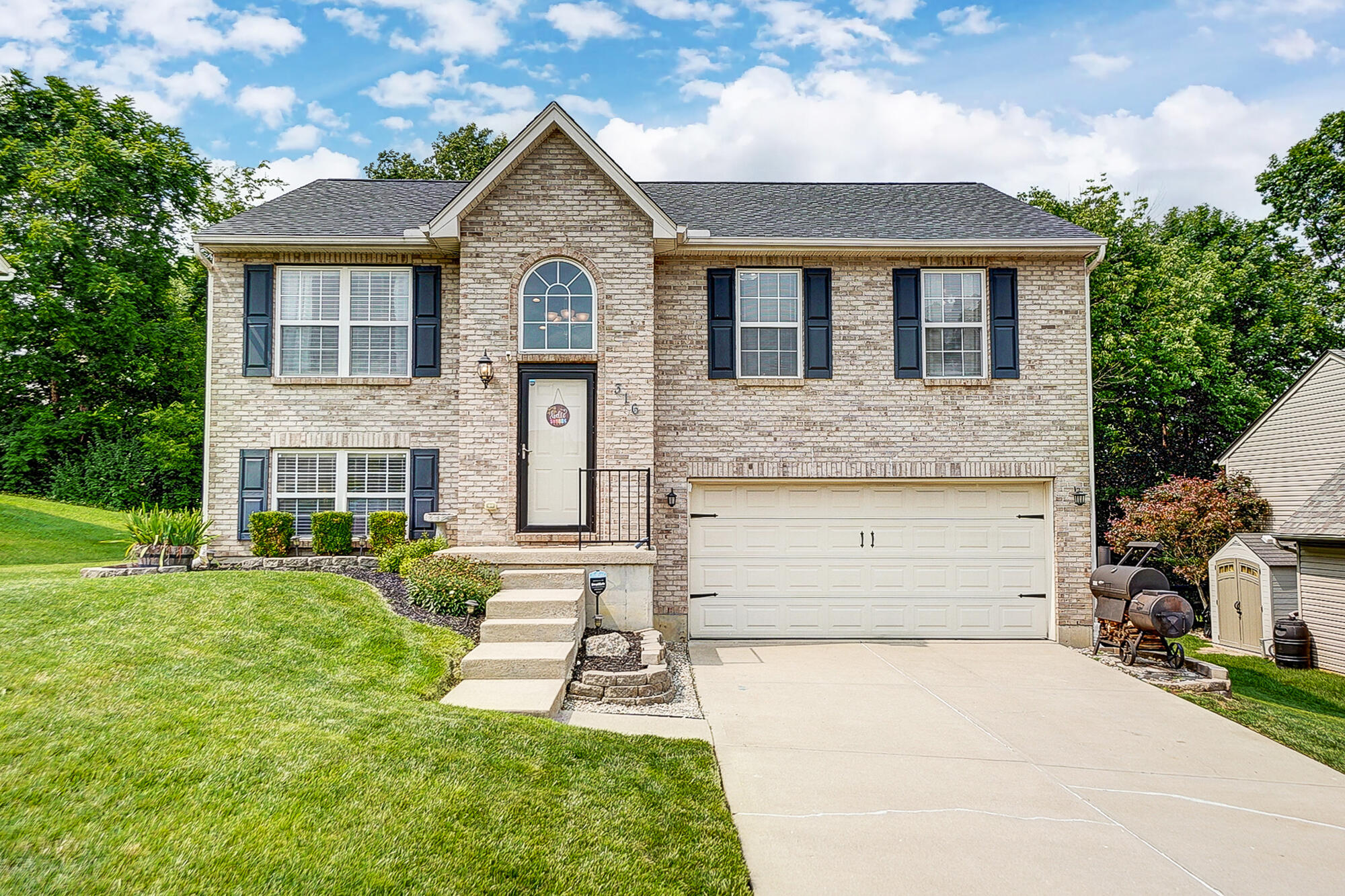 316 Rurel Court Burlington, KY 41005 - Photo 1 of 33 Gallery Image 1