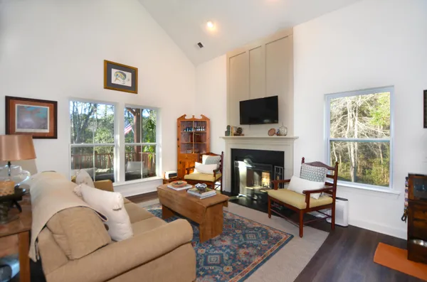 $559,000 | 695 Kit Hall Road, McClellanville, SC 29458