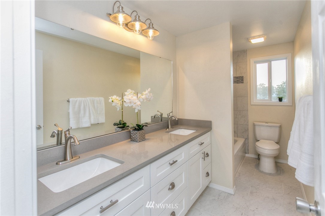 5667 Mae Valley Road Northeast Moses Lake, WA 98837 - Photo 21 of 25 Gallery Image 21