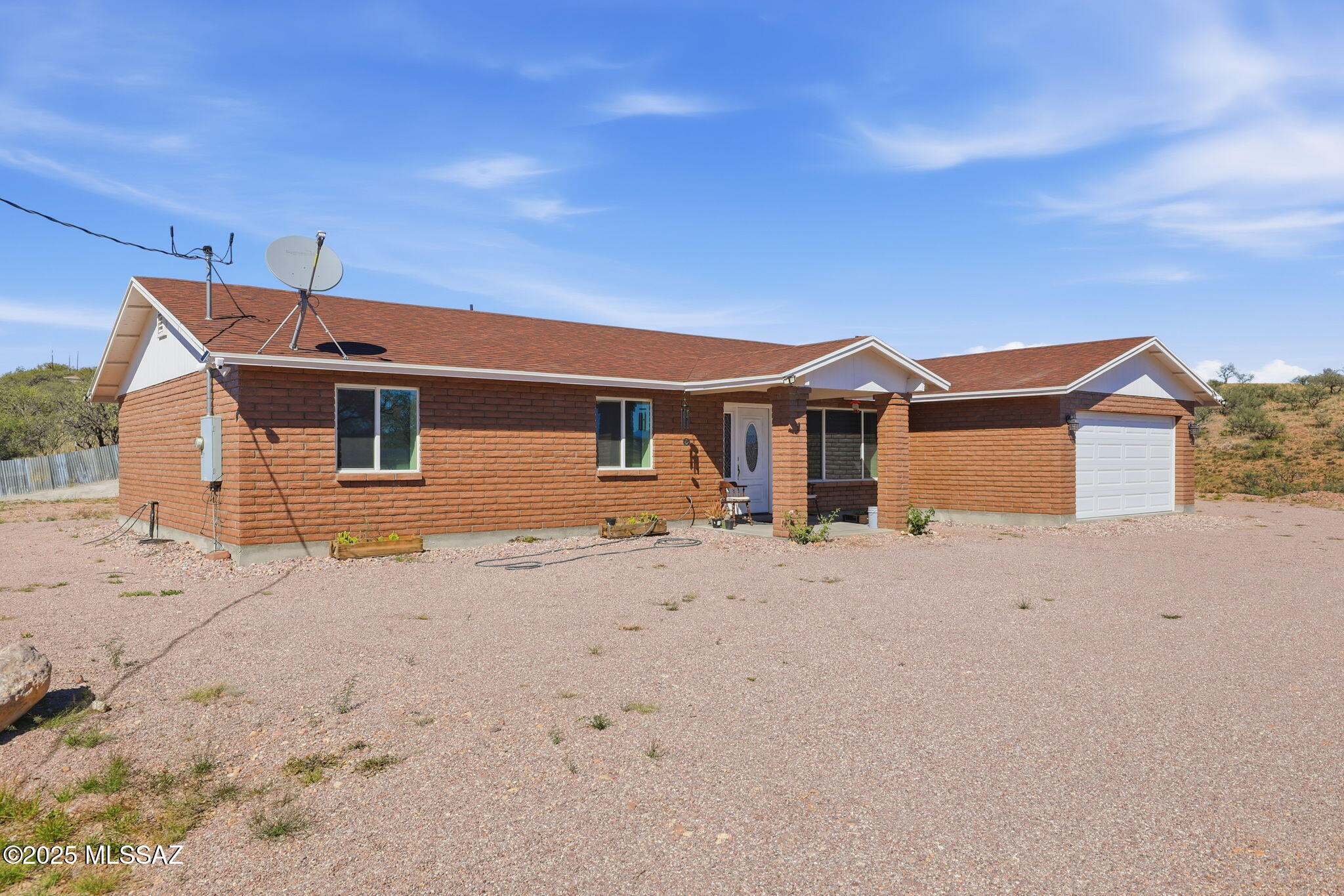 952 Via Plata Rio Rico, AZ 85648 - Photo 3 of 36