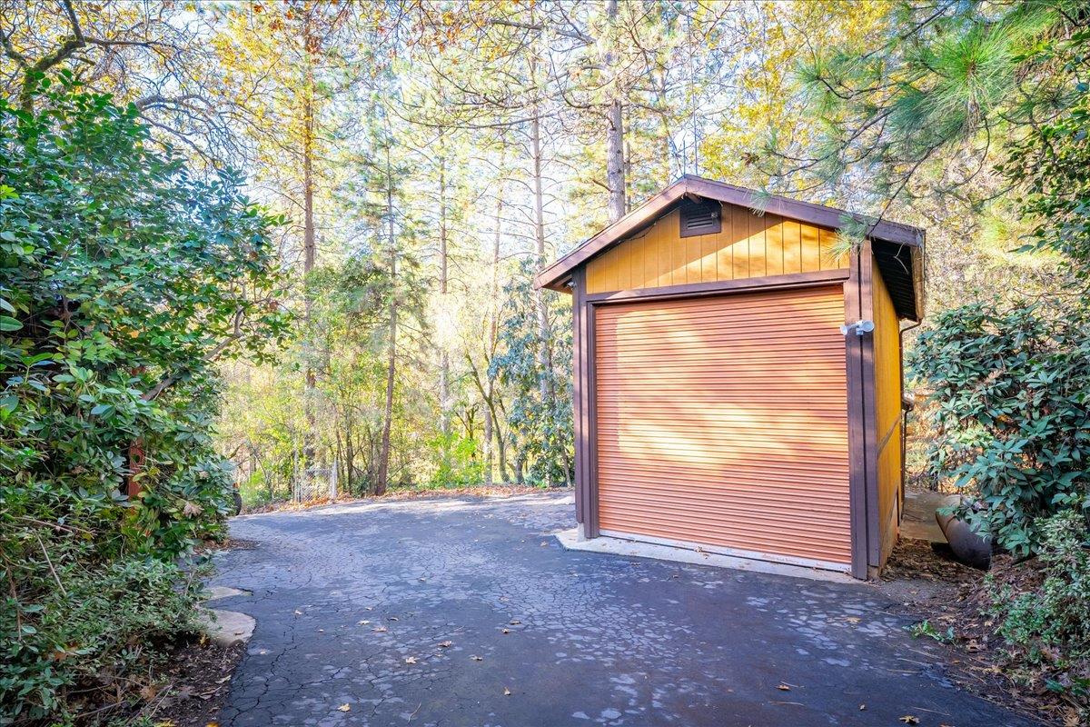 155 Pinewood Way Auburn, CA 95602 - Photo 70 of 92