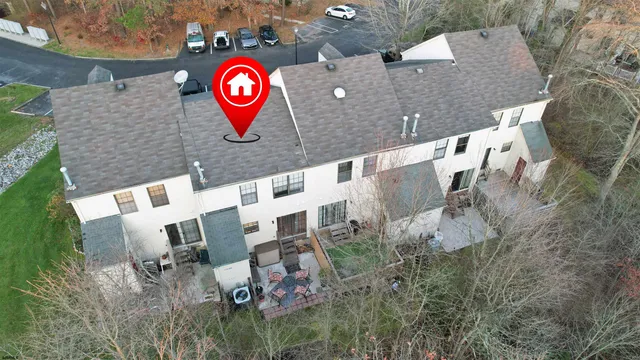 $229,900 | 4928 Winterbury Drive, Unit 4928, Mays Landing, NJ 08330