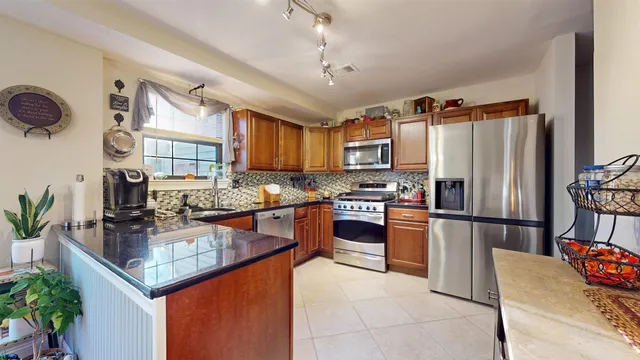 $229,900 | 4928 Winterbury Drive, Unit 4928, Mays Landing, NJ 08330