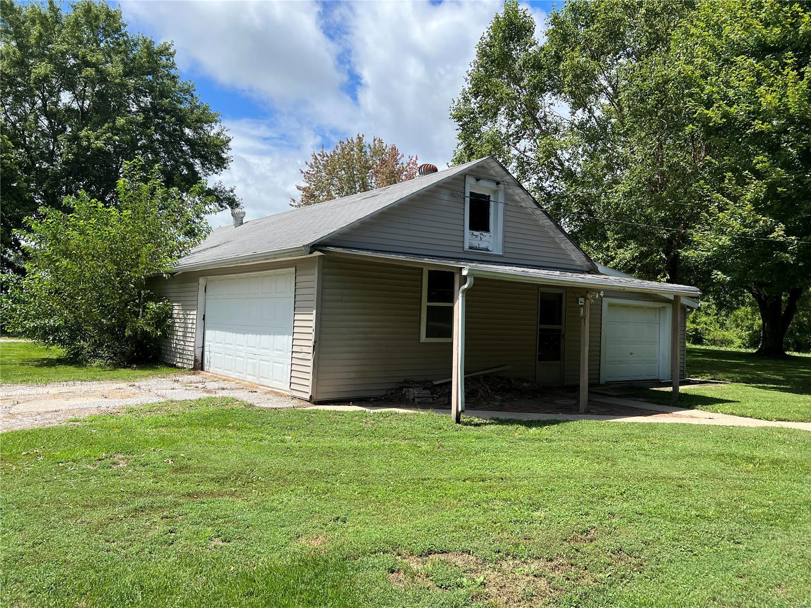 260 Dorsey Road Gillespie, IL 62033 - Photo 27 of 33 Gallery Image 27