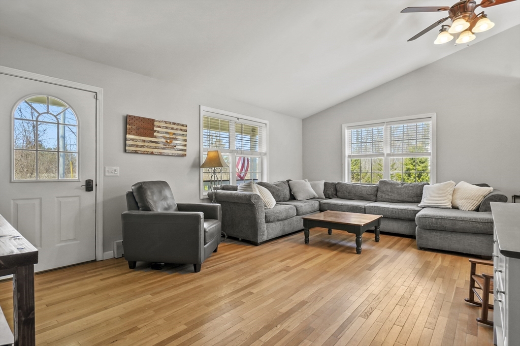 265 Jewett Road Barre, MA 01005 - Photo 3 of 38